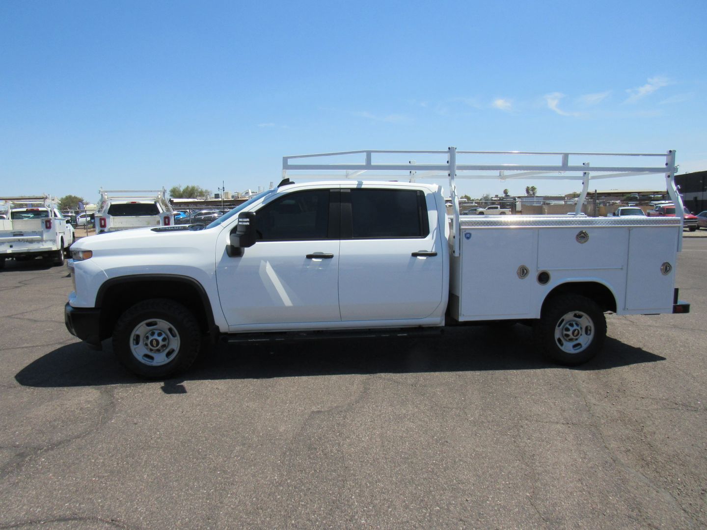 chevrolet silverado 2500hd 2024 1GC4YLE76RF458136 image